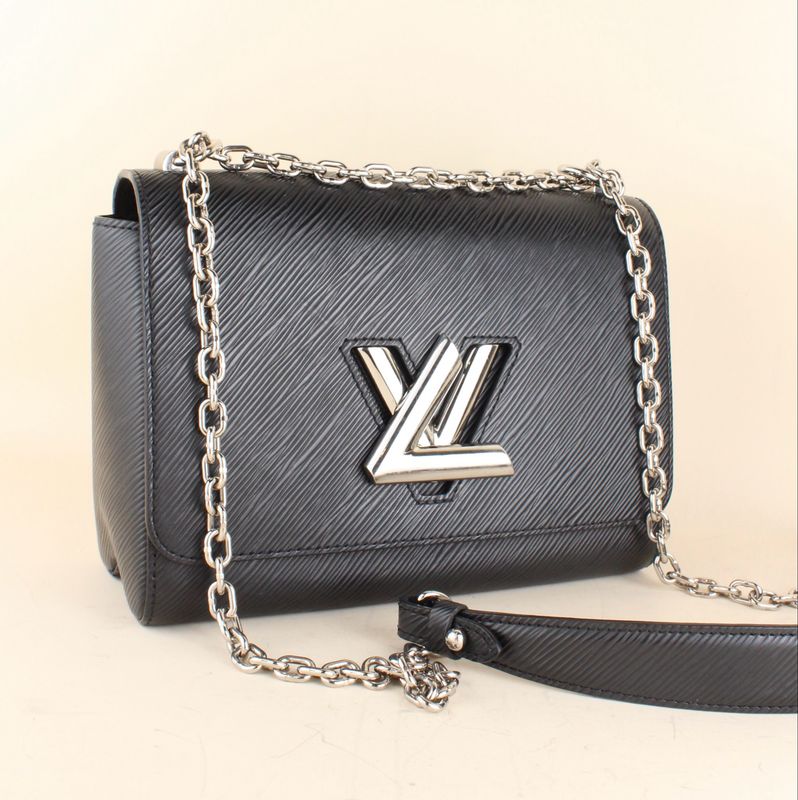Twist MM Epi Leather