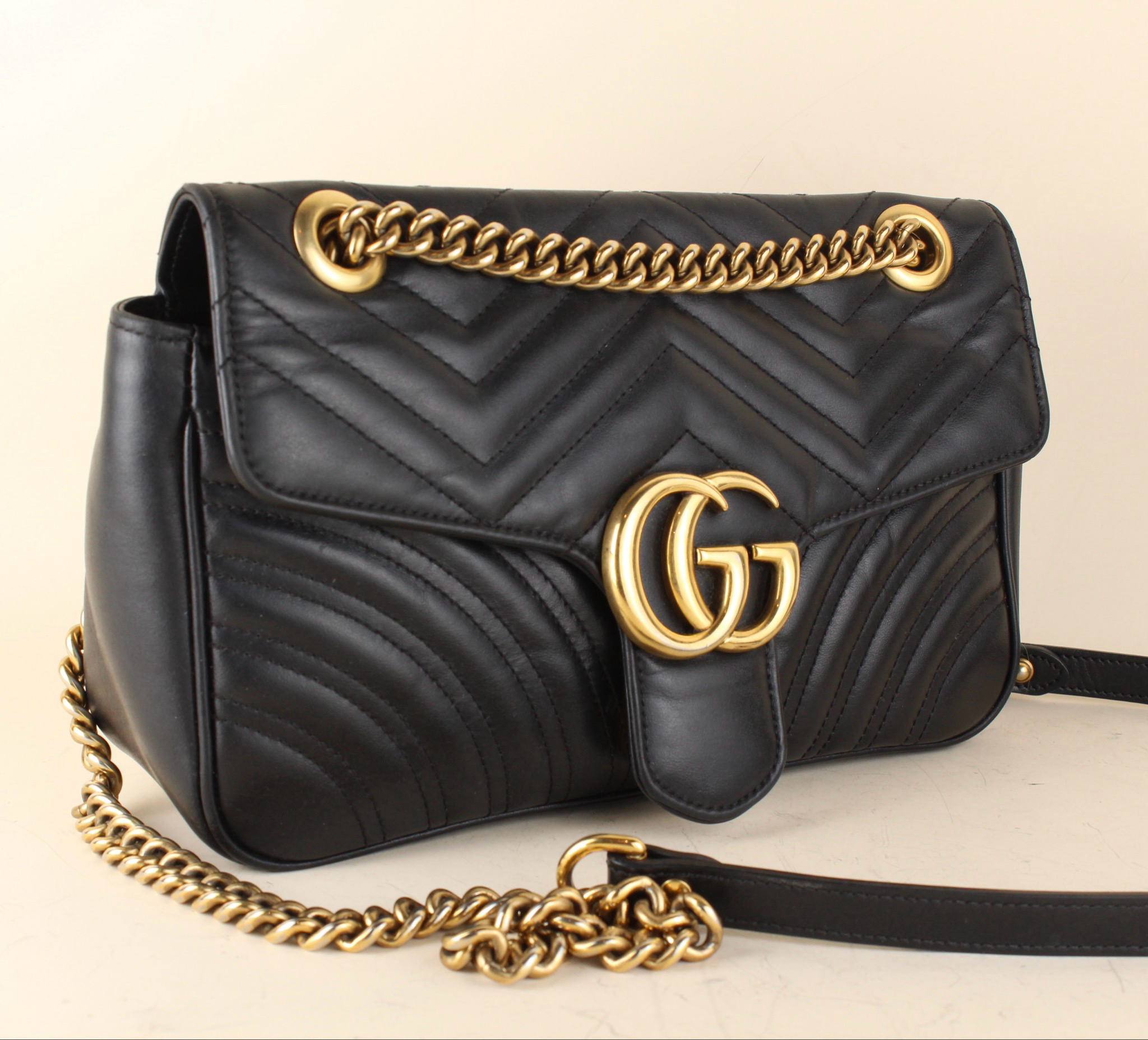 Gucci GG Marmont Medium S