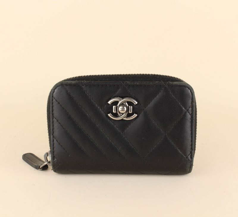Chanel Zippy Cardholder