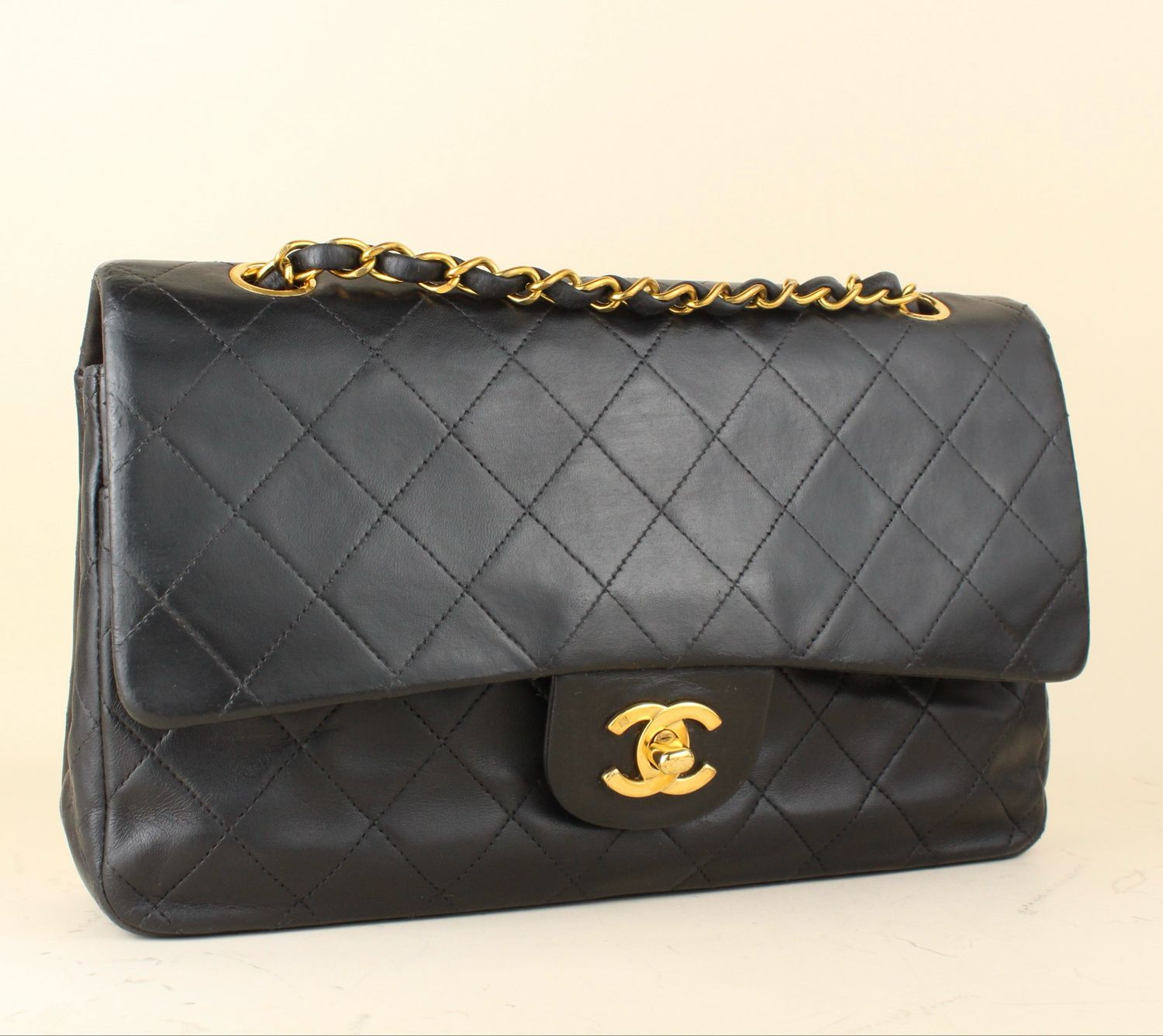 Chanel Classic Medium