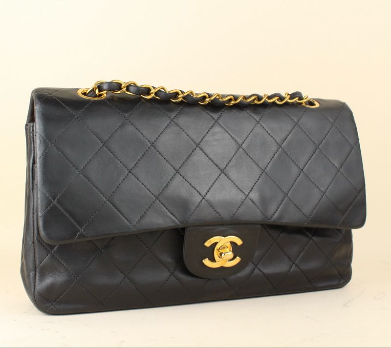 Chanel Classic Medium
