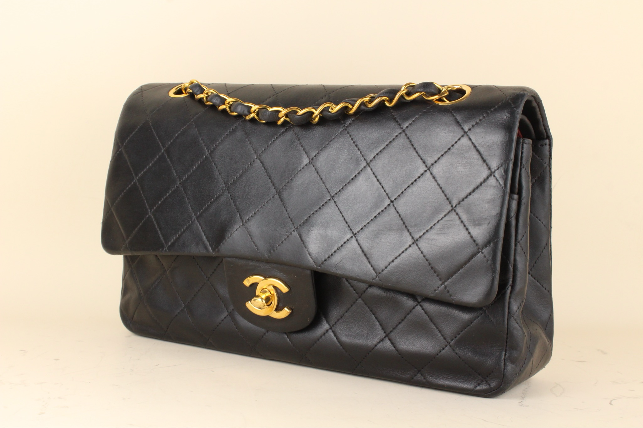 Chanel Classic Medium