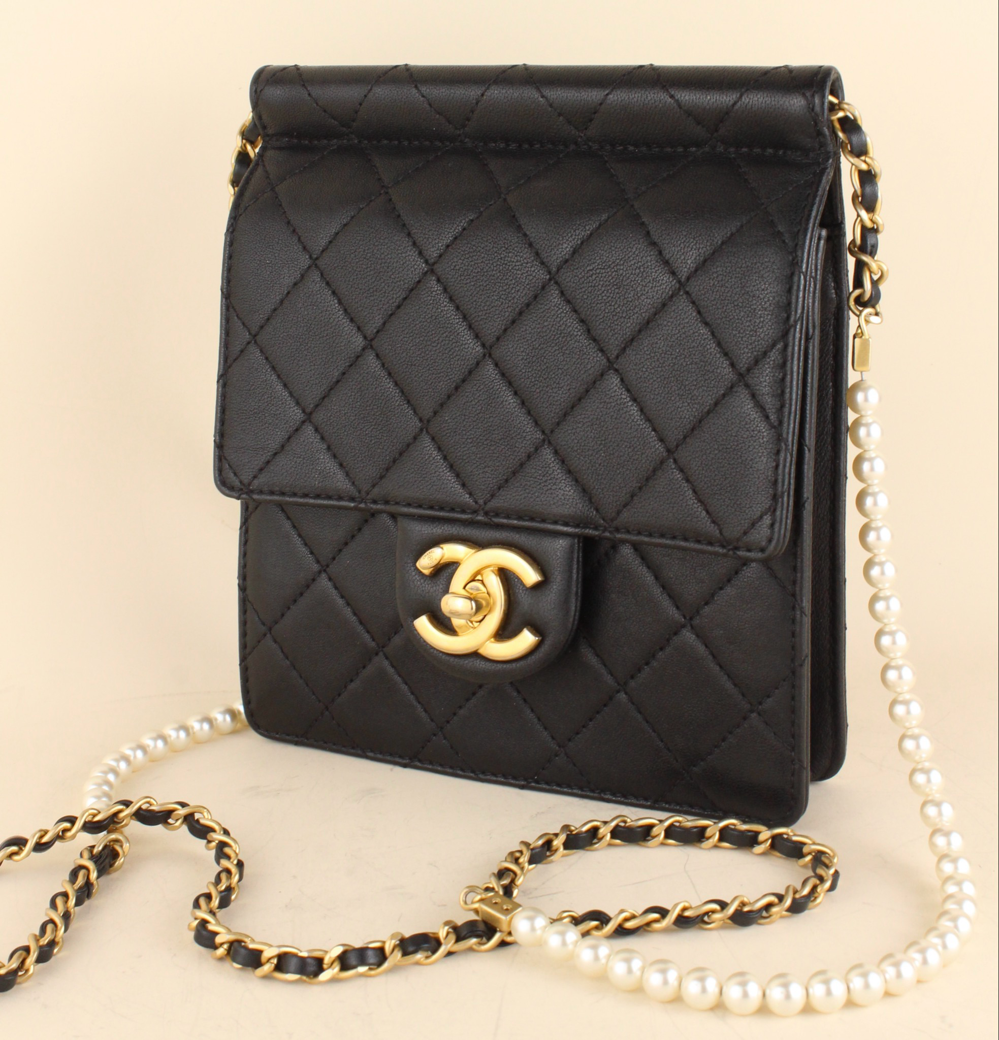 Chanel mini flap bag pearl chain