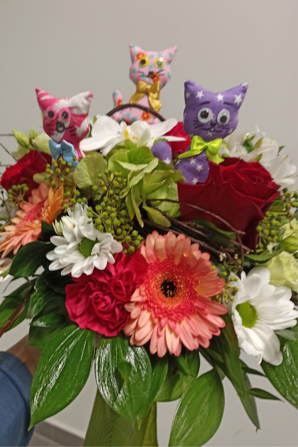 Srednji buket s ukrasima