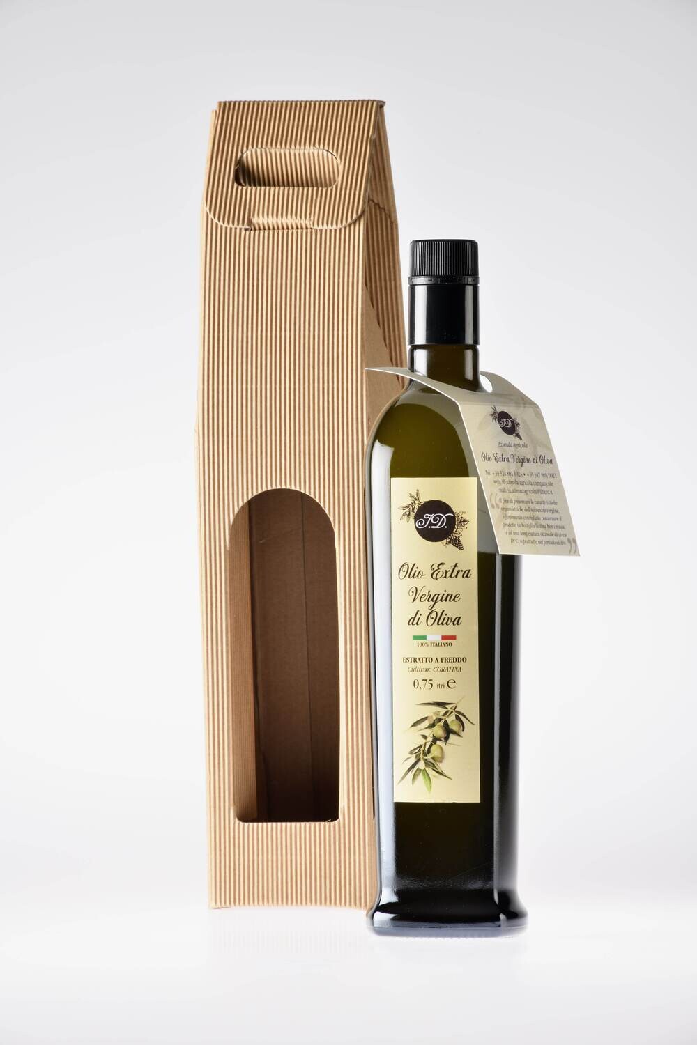 Bottiglia da 0,75l di olio extra vergine di oliva
Cultivar: Coratina.