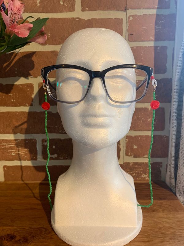 Rose Glasses Chains
