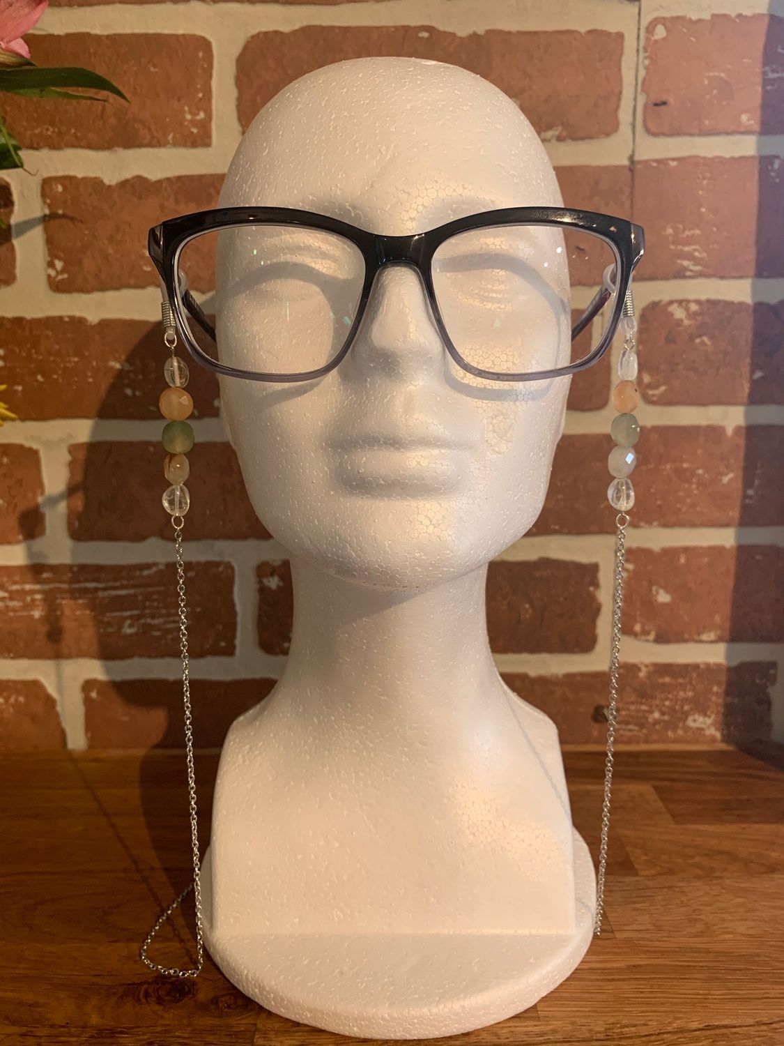 Light Gemstone Glasses Chains
