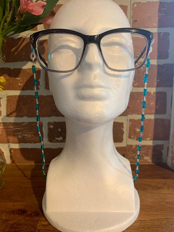 Raindrop Glasses Chain