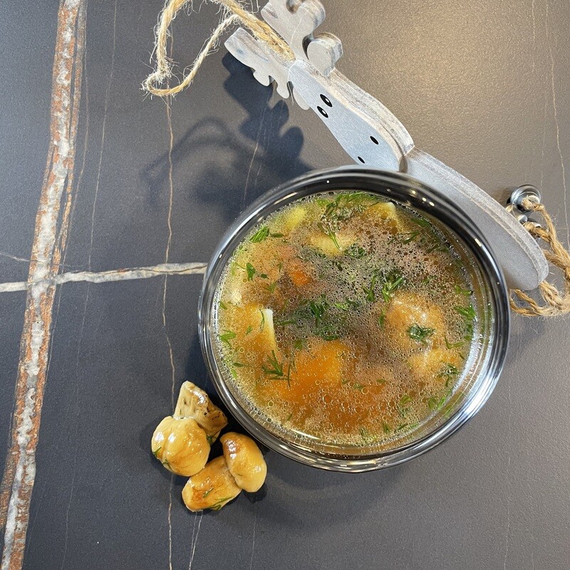 Bulion grzybowy z łazankami