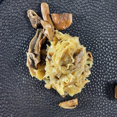 Kapusta z grzybami i olejem lnianym