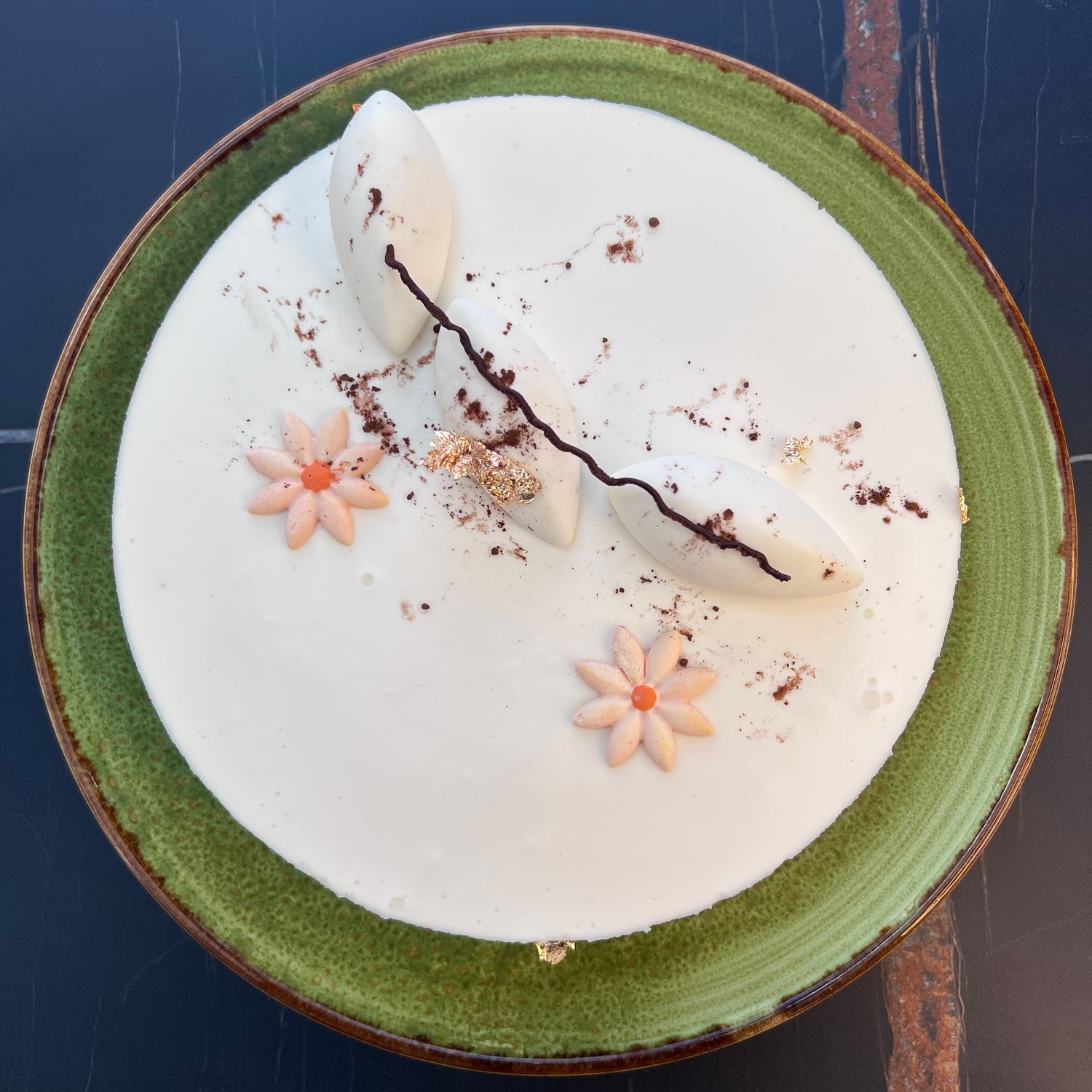 Sernik z białą czekoladą