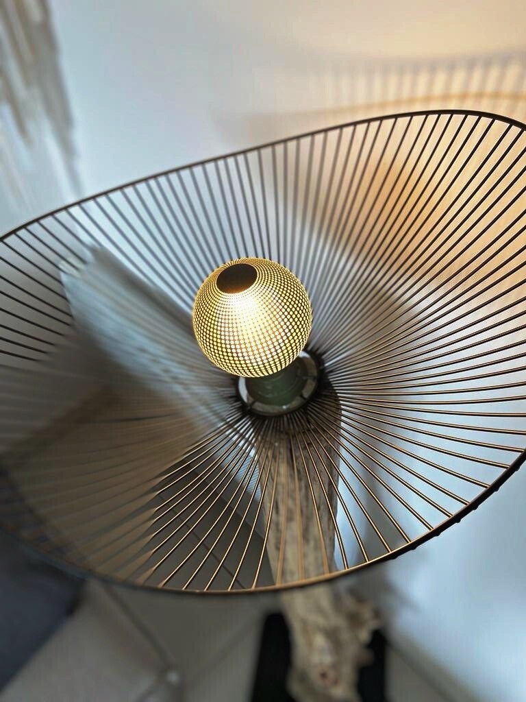 LUMINAIRE DE GRANDE TAILLE