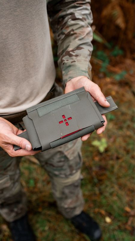 C2R FAST Compact Trauma Kit - Ranger Green