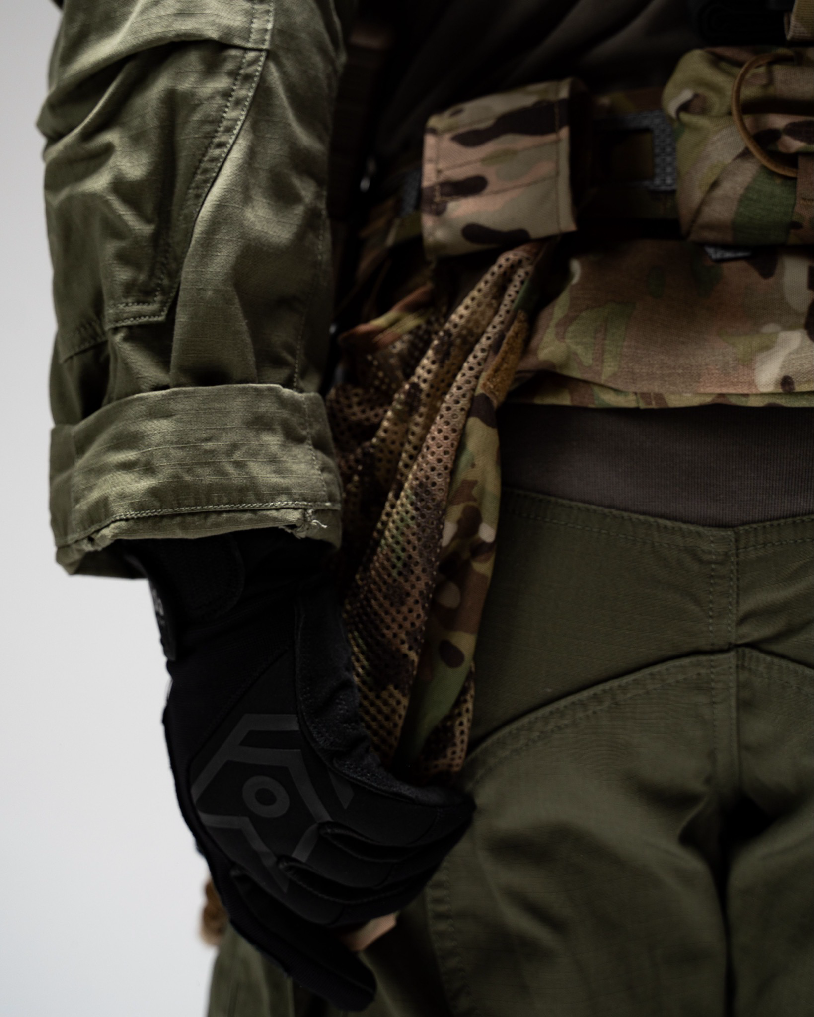 C2R FAST Mesh Wired Dump Pouch