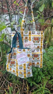 Boomerang Bags - 1778 & 1747 - me and mini me matching bags