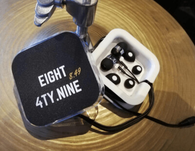 In-Ear eight4ty.Nine