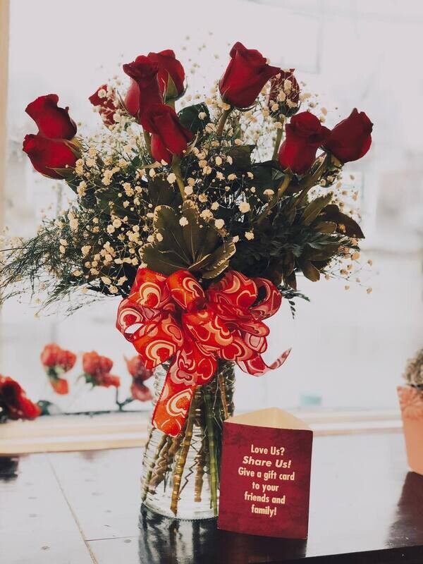 Dozen Roses