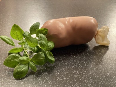 Feine Leberwurst mit Wachs umhüllt