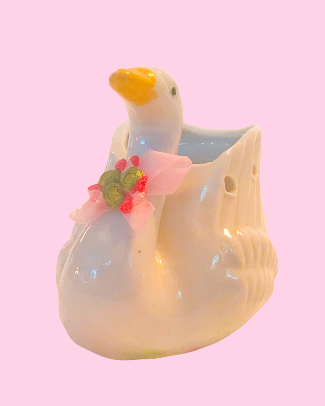 Vintage Swan Dish with Handmade Bow 3 in tall x 3 inch long