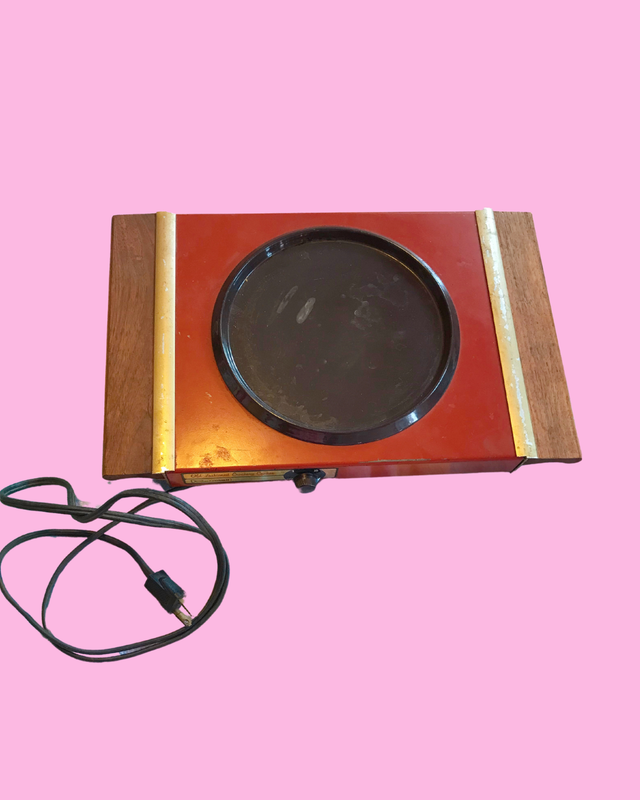Vintage Cornwall Old Fashioned Crockery Cooker