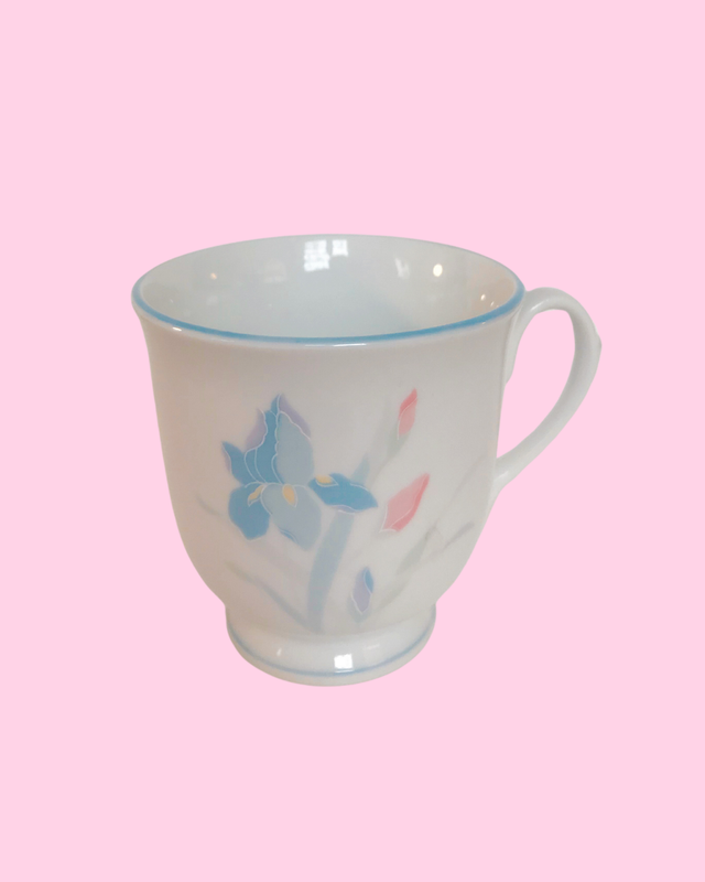 Vintage Fresh Flowers Coffee Cup