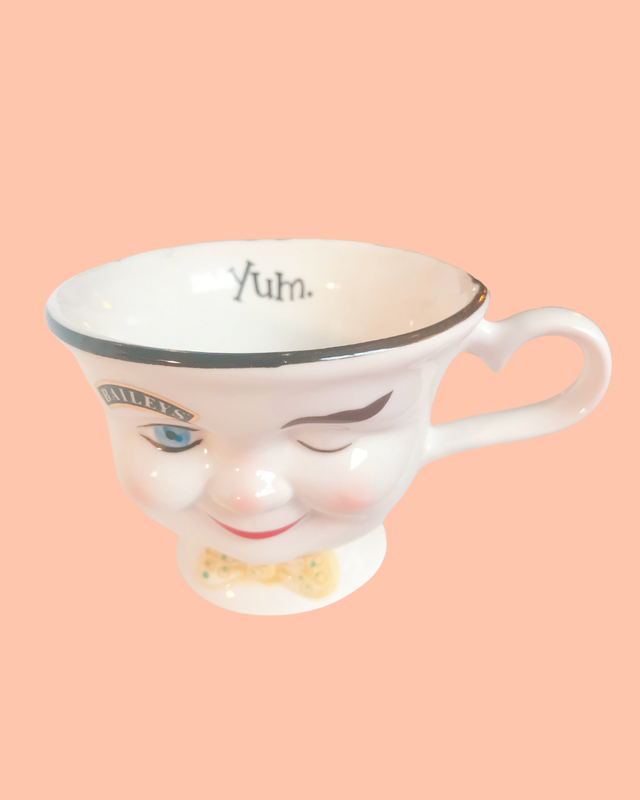 Vintage Red Robin Collectable Baileys Mug