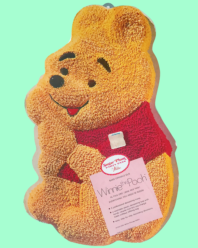 Vintage Winnie the Pooh Sugar Plum Party Pan (1970&#39;s / 1980&#39;s)