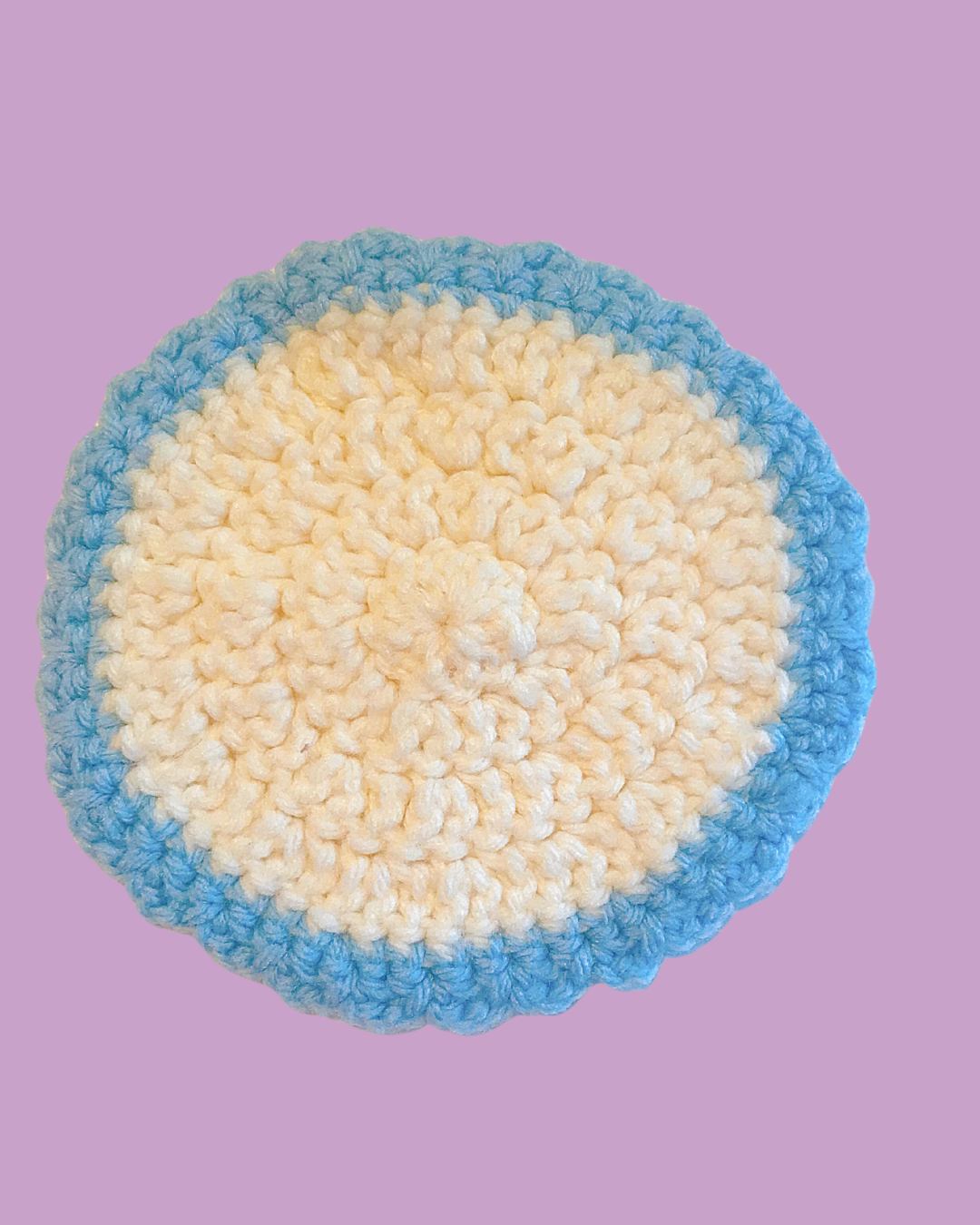 Vintage &amp; Handmade Crotchet Blue and White Hot Pad  6 in across