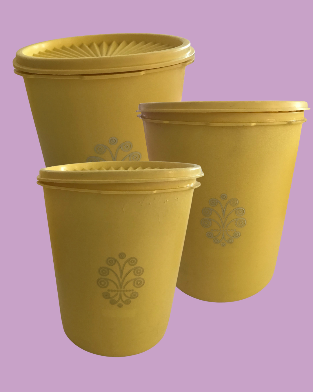 Vintage Nesting Tupperware Containers - Set of 3 (1970&#39;s)