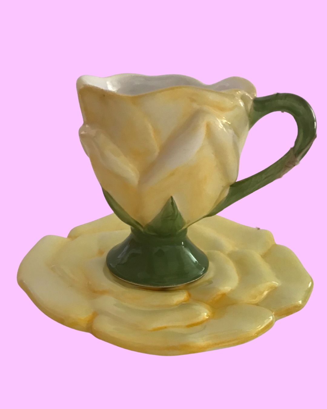 Vintage Telaflora Tea Cup &amp; Saucer *Small Chip on Bottom of Cup (1970&#39;s - 1980&#39;s)