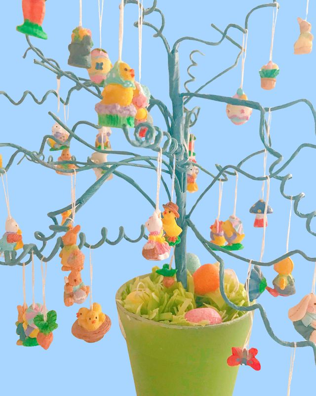 Vintage Easter Tree with 2 sets of Vintage Easter Ornaments