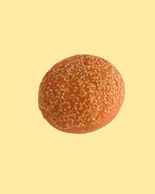Artificial Sesame Roll