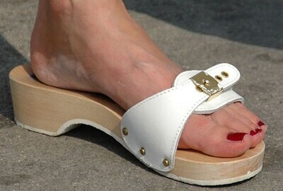 Clogs