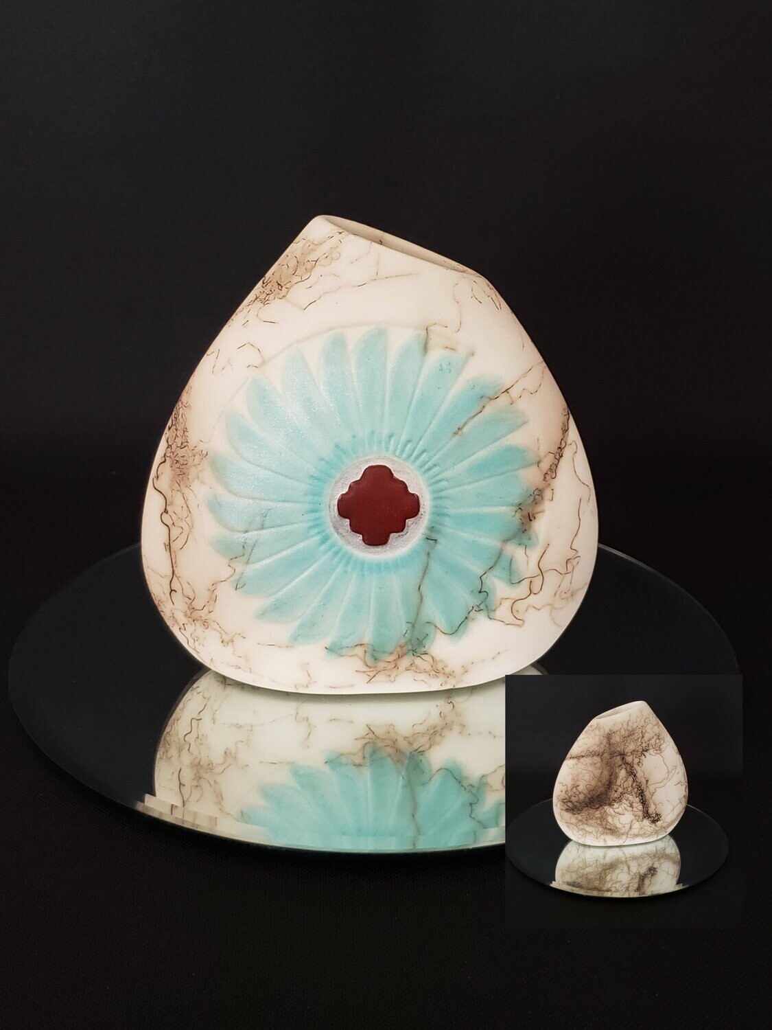 Feather Teardrop Vase