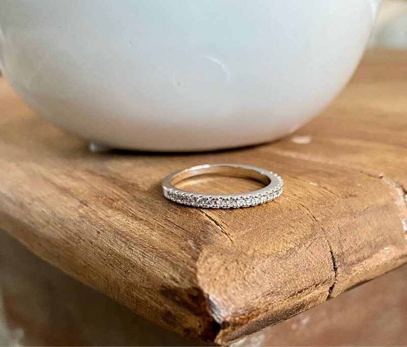 Ring LIKA