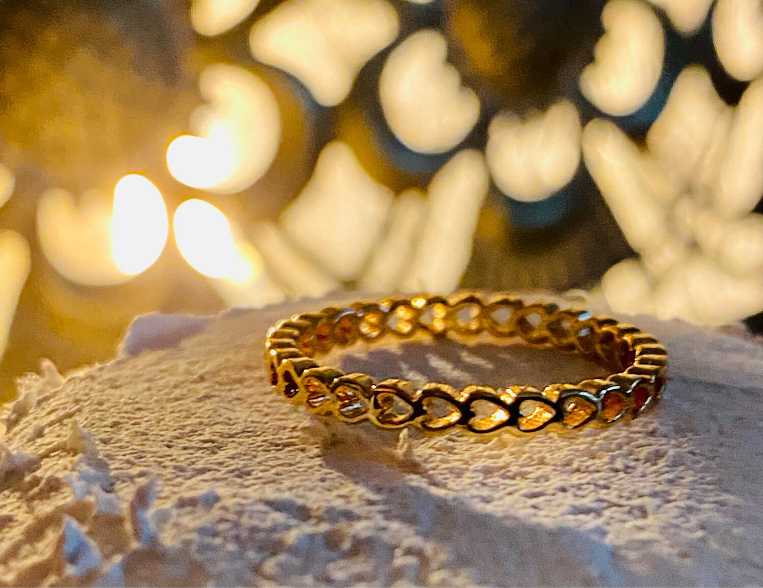 Ring CORA