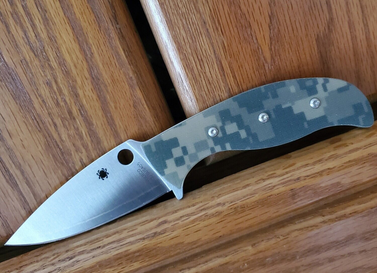 MULE TEAM G10 HANDLE SETS FLAT and 3D Contoured, G10 Mule Team Handle SETS: DIGI CAMO FLAT