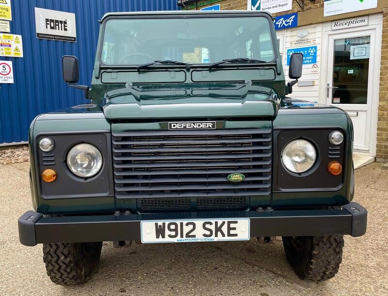2000 Land Rover  Defender 110 2.5 TD5 County