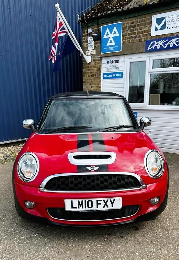 MINI COOPER S CONVERTIBLE 1.6