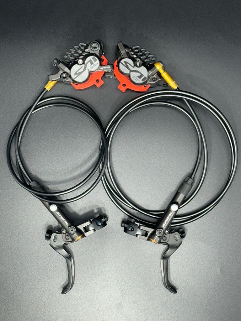 Shimano Saint BR-820 Brakeset