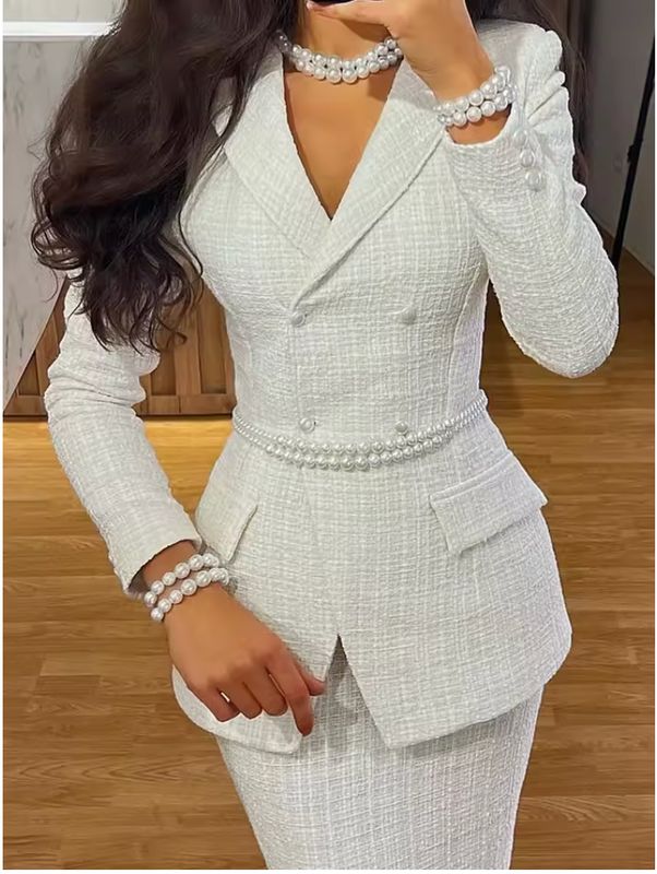 Fashionable and elegant urban regular fit lapel collar long sleeves solid color elegant jacket suit jacket and skirt set