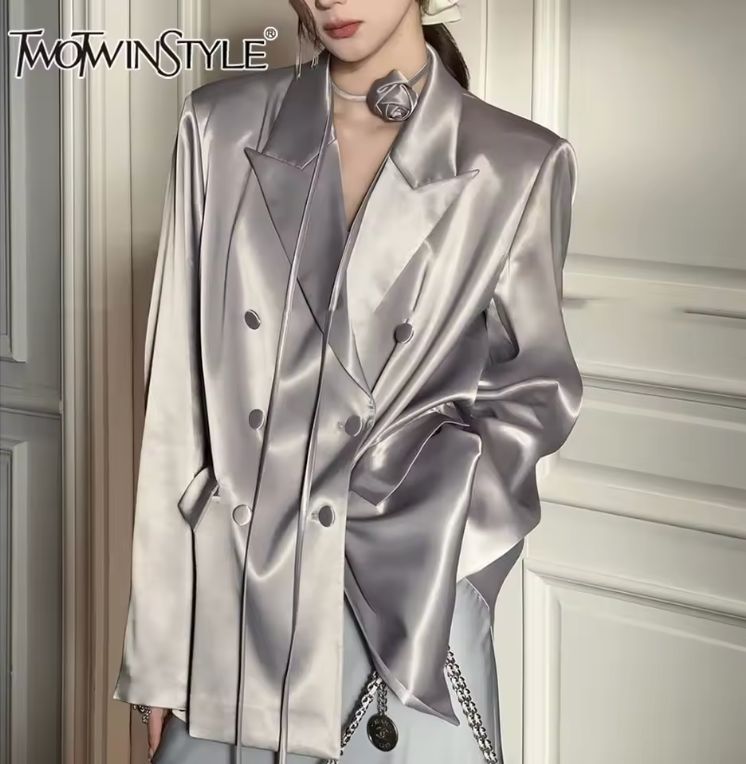 The Clean Line Blazer — Button-Spliced Slimming Notched Blazer for Women Who Never Over-Explain Their Style The Clean Line Blazer — Button-Spliced Slimming Notched Blazer for Women Who Never Over-Explain Their Style