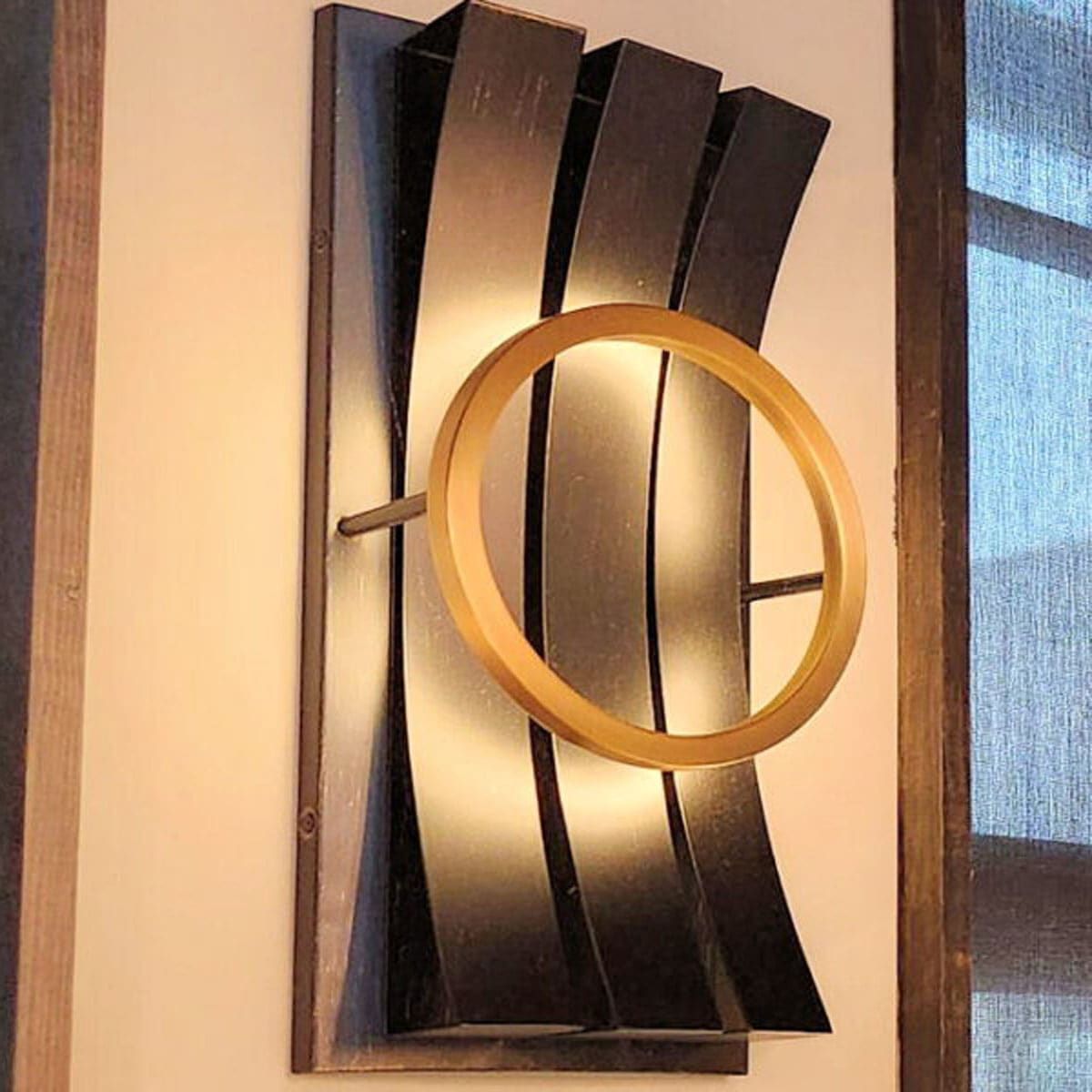 Reflect 18 Wall Sconce