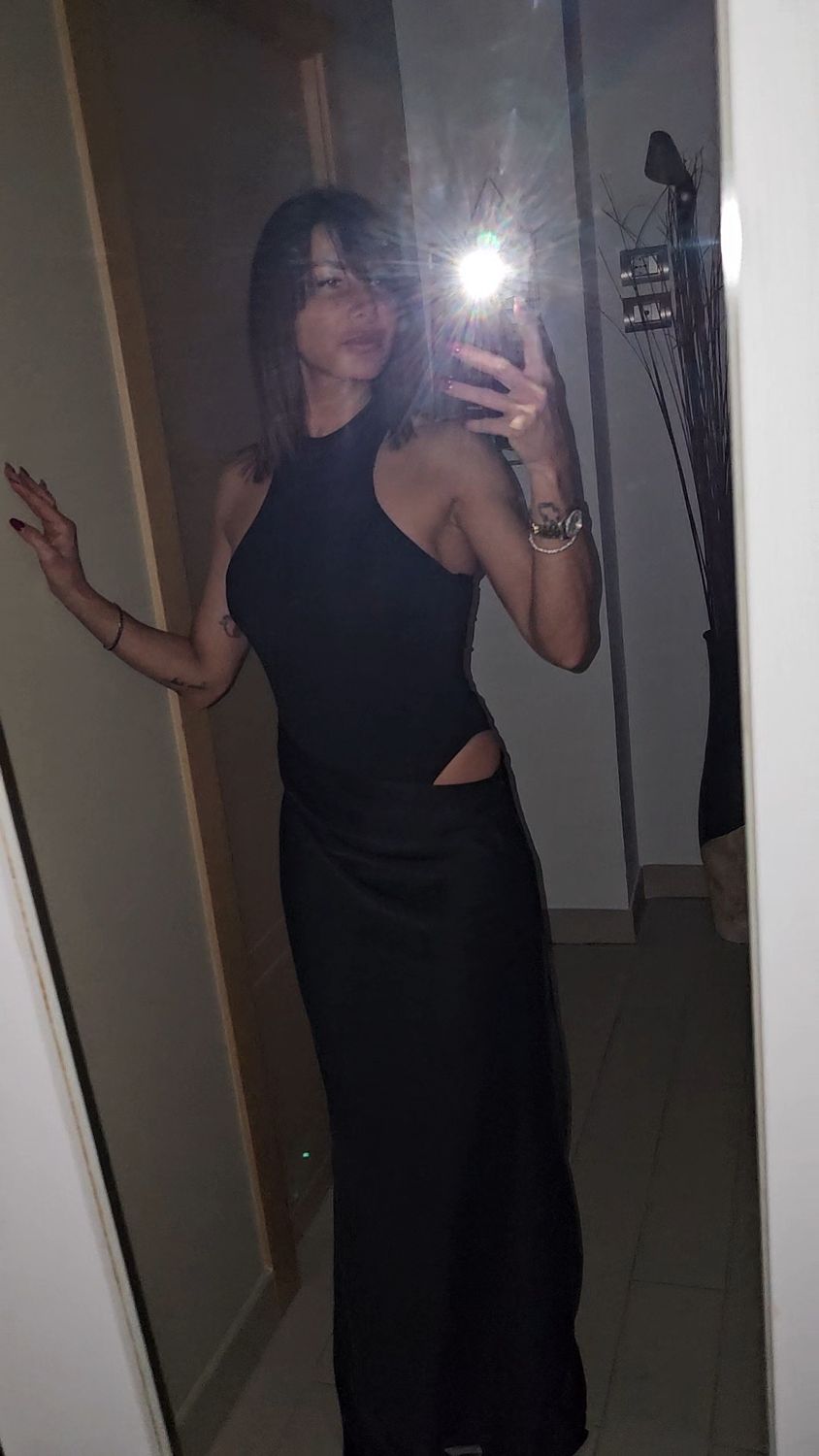 SCULPTED DRESS CON BODY