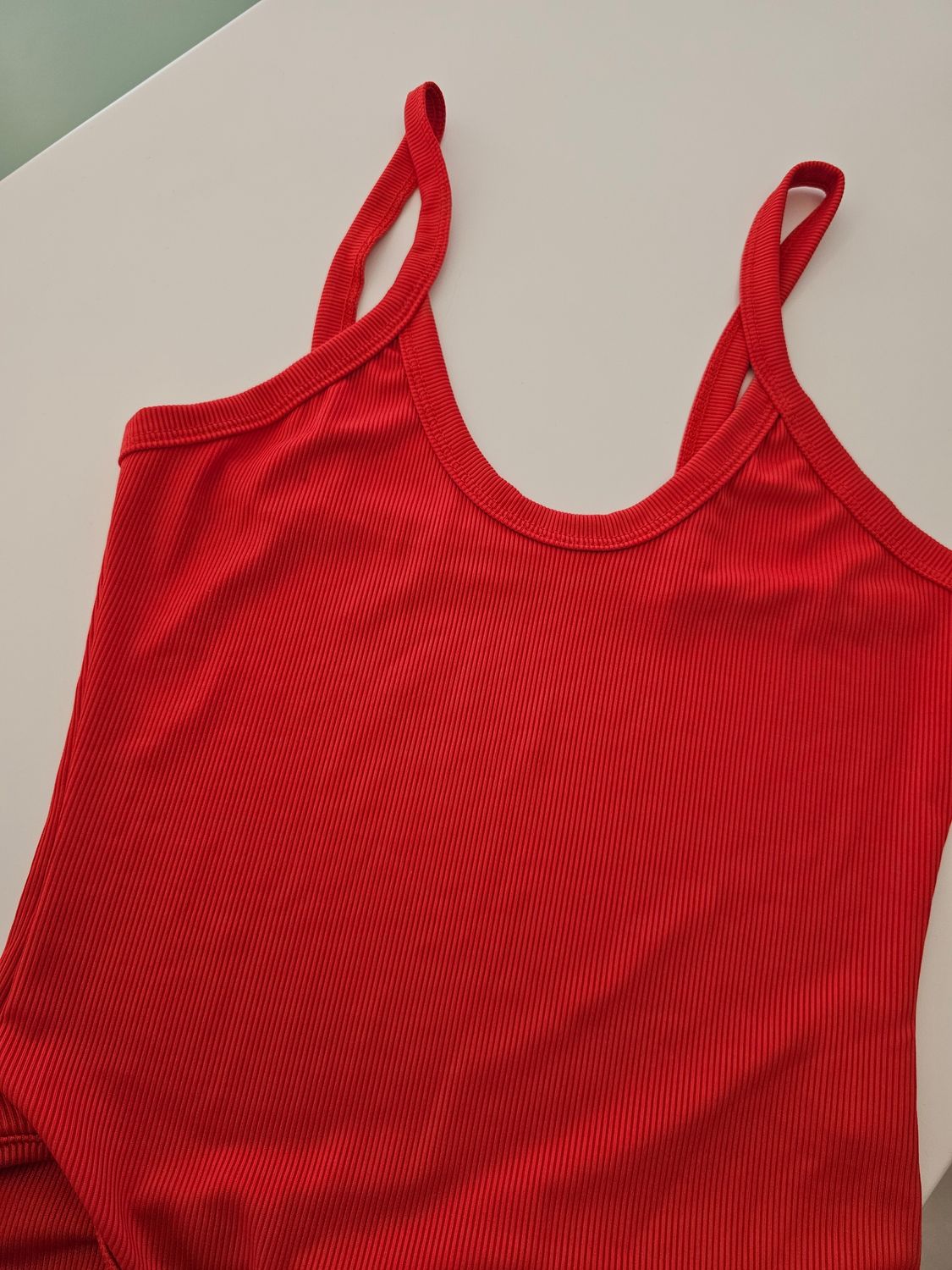 BODY DA DONNA A CANOTTA  ROSSA