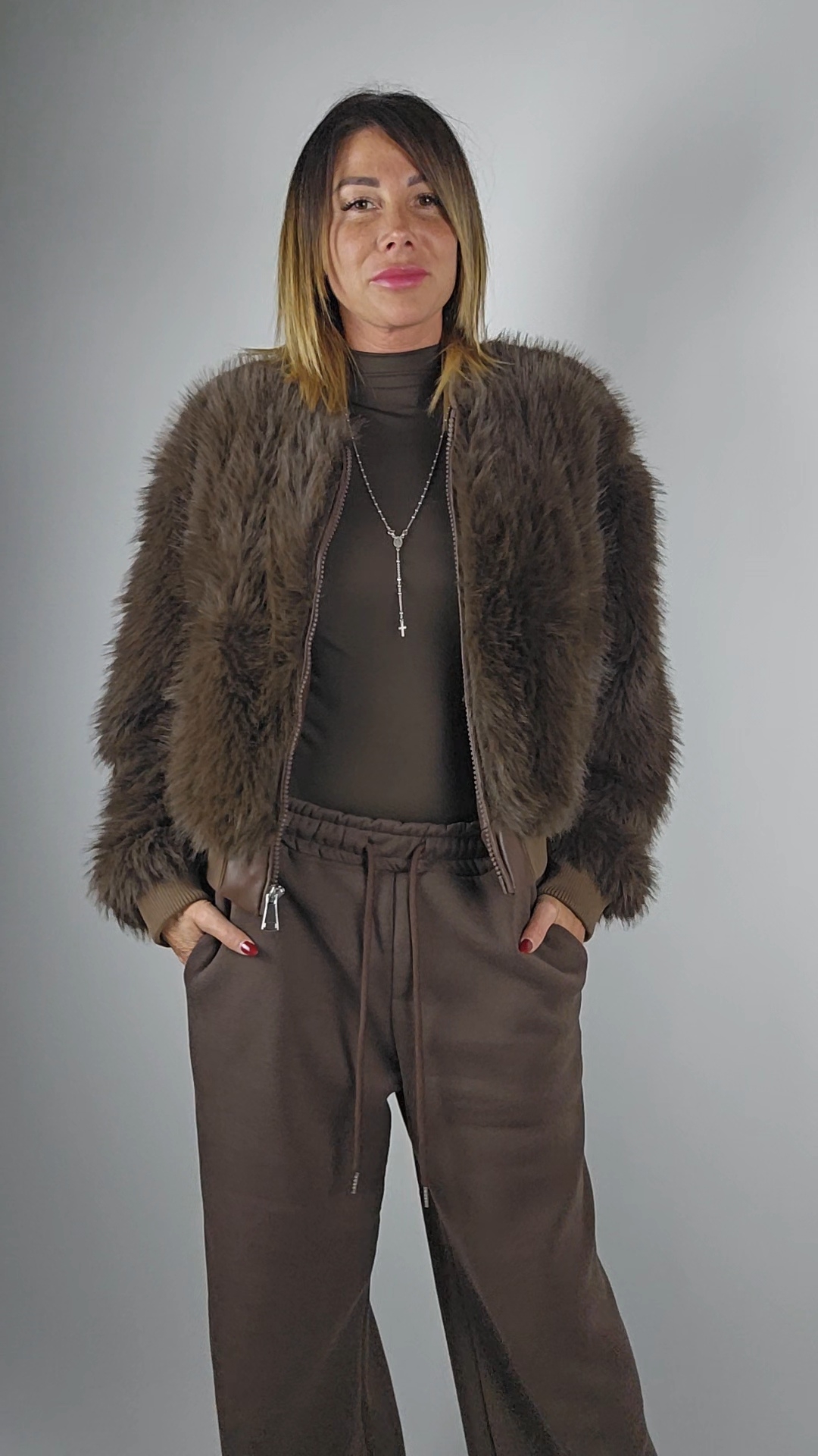 BOMBER IN ECOPELLICCIA CON COLLO E POLSINO TESSUTO