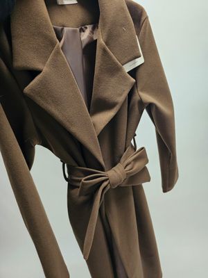 CAPPOTTO CIOCCOLATO FODERATO INTERNAMENTE CAPPOTTO CIOCCOLATO FODERATO INTERNAMENTE