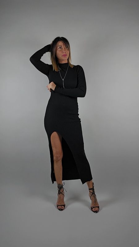 ABITO MERY A COSTINE LONGUETTE CON SPACCO FRONTALE ABITO MERY A COSTINE LONGUETTE CON SPACCO FRONTALE