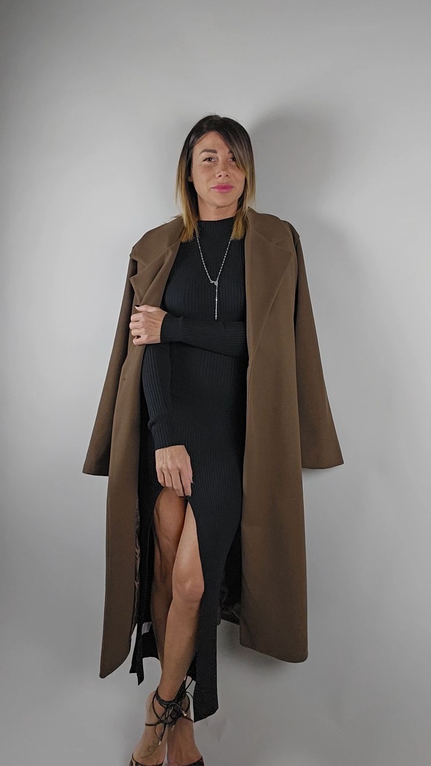 CAPPOTTO CIOCCOLATO FODERATO INTERNAMENTE CAPPOTTO CIOCCOLATO FODERATO INTERNAMENTE