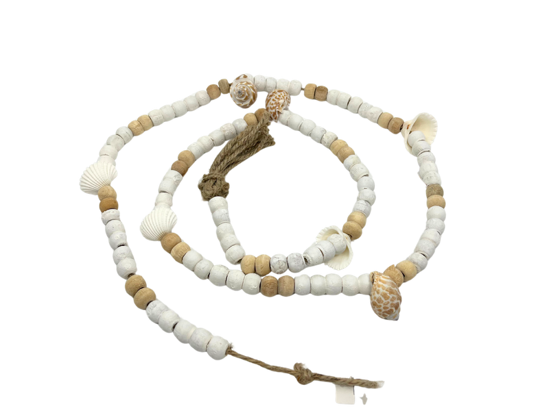 Kette aus Holzperlen
